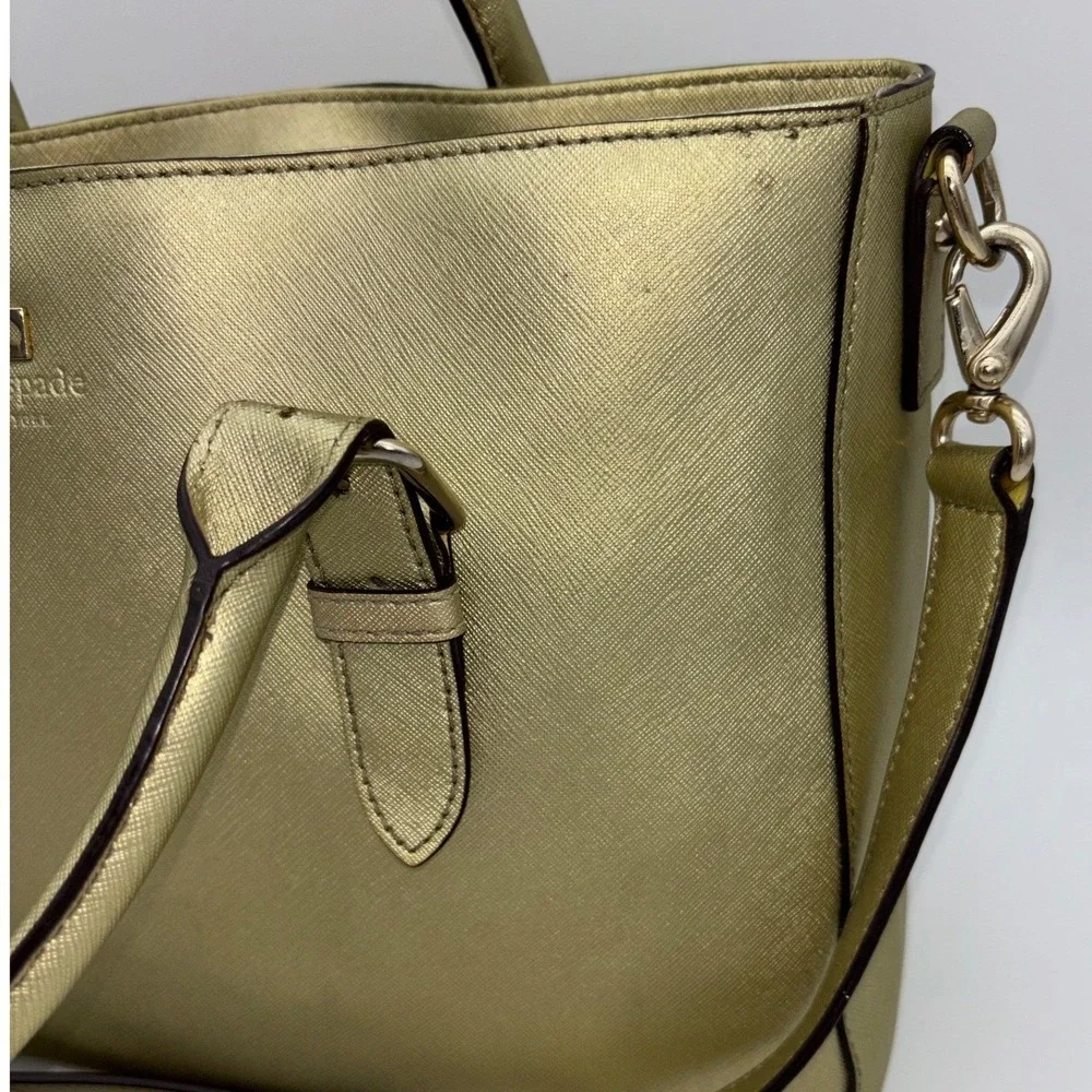 KATE SPADE NEW YORK Gold Satchel Crossbody Handbag Bag Saffiano Leather Metallic